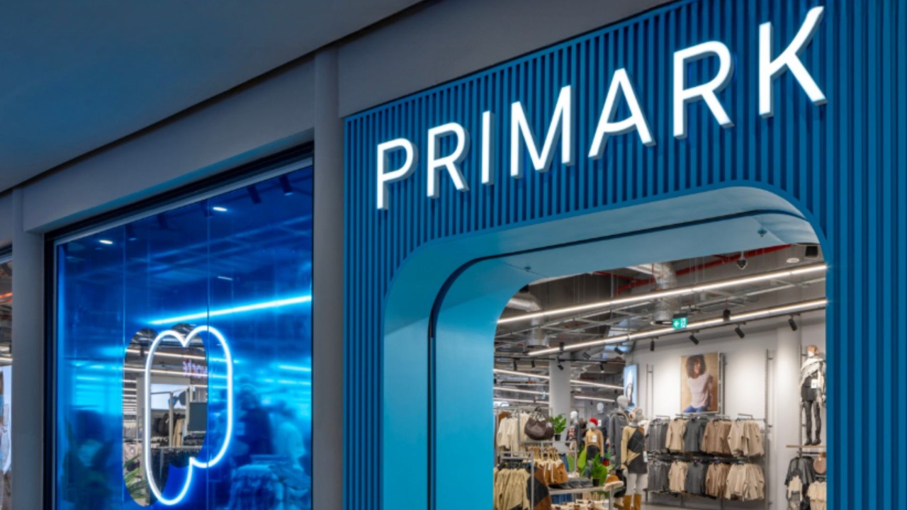To maximise commercial performance and attract customers, Primark is optimising its retail selling spaces by investing in a new store design concept. 