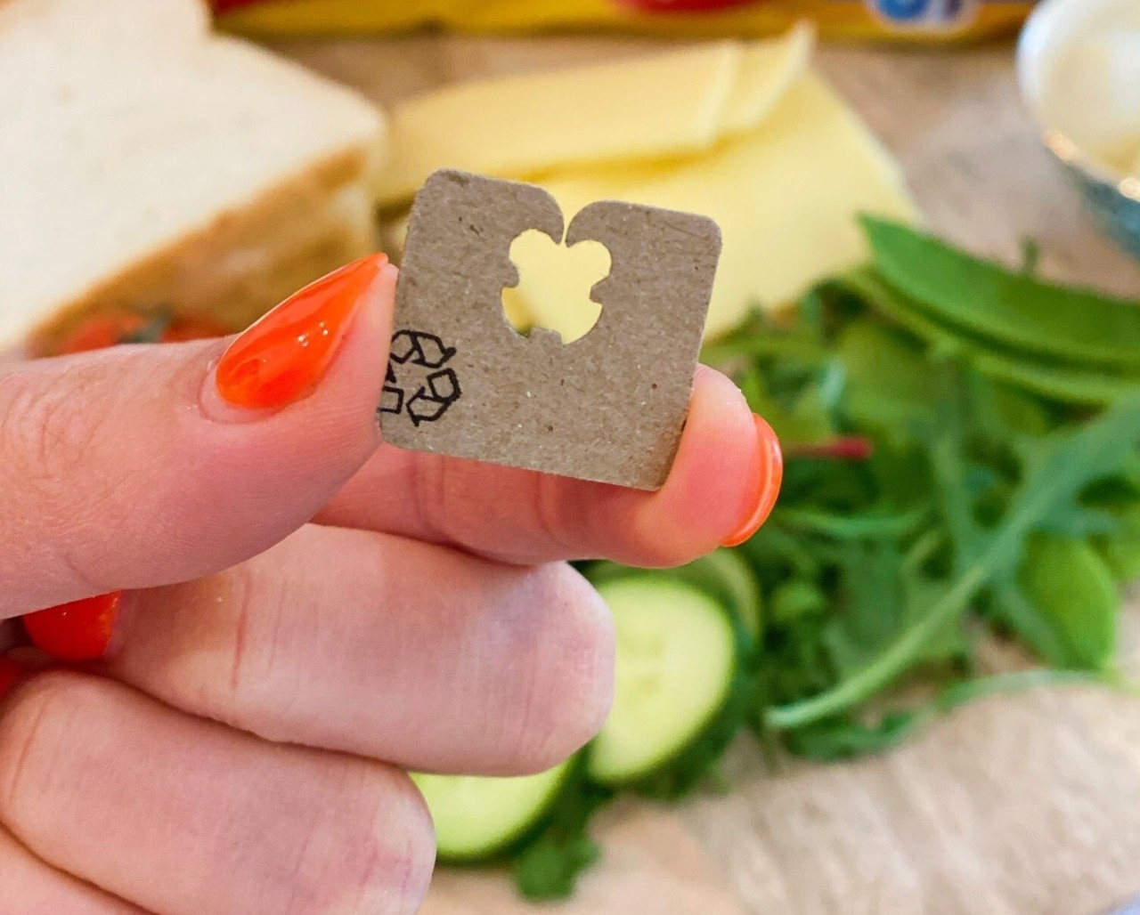 A Tip Top 100% recycled cardboard bread tag, Australia and New Zealand